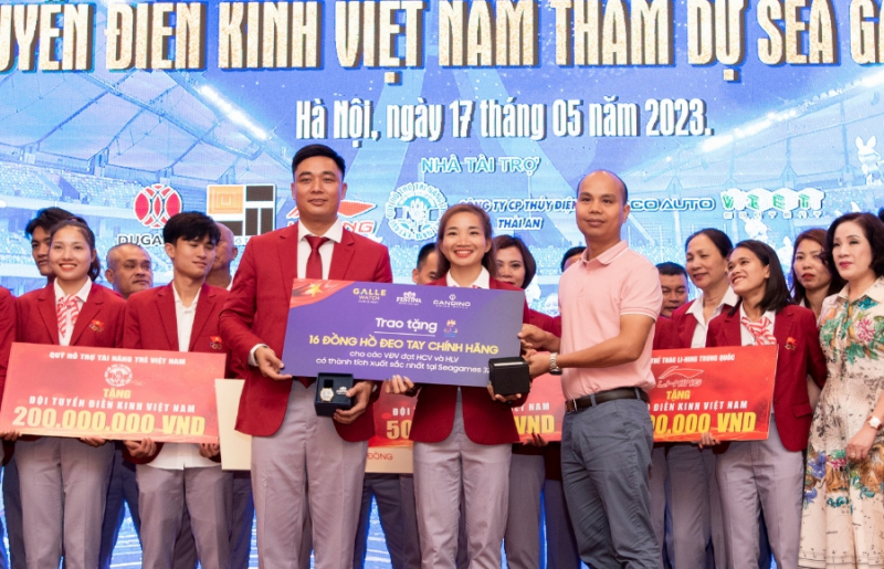 ĐỒNG HỒ GALLE VINH DANH ĐỘI TUYỂN ĐIỀN KINH VIỆT NAM TẠI SEA GAMES 32