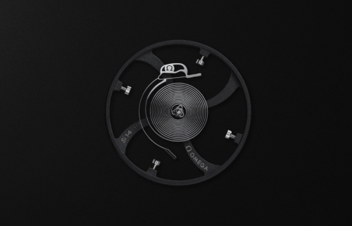 Omega trình làng vật liệu làm dây tóc đột phá Spirate trên dòng Speedmaster Super Racing