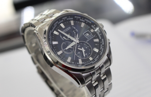 Đồng hồ Citizen Eco-Drive Radio Controlled - Tính năng độc đáo, thiết kế hoàn hảo