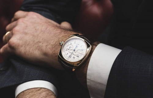 Chia sẻ kinh nghiệm nhận biết đồng hồ Vacheron Constantin chính hãng