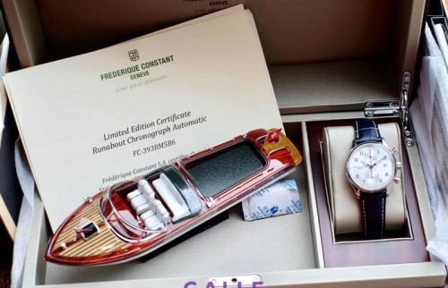 BST đồng hồ Frederique Constant Runabout - Cảm hứng lãng mạn của người Ý