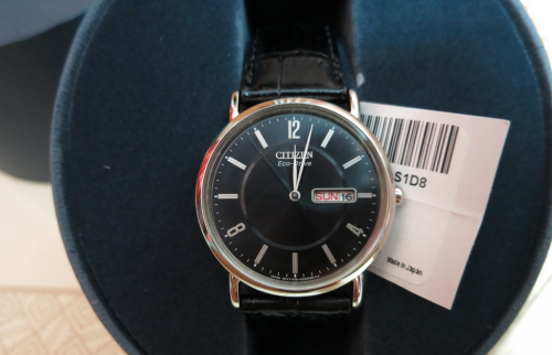 Đồng hồ Citizen BM8240 - 03E - Đồng hồ sang trọng, nâng tầm quý ông