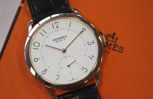 Tuyệt chiêu phân biệt đồng hồ Hermes hiệu quả