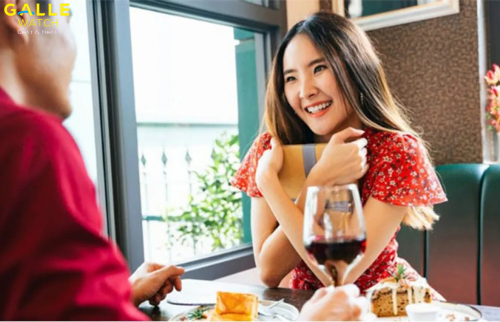 Điểm danh 12 món quà 8/3 cho người yêu lãng mạn, in đậm trong tim