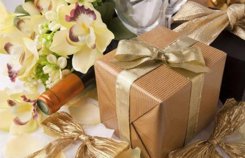 25+ món quà tặng cao cấp cho doanh nhân, sếp, khách hàng,... ý nghĩa, sang trọng