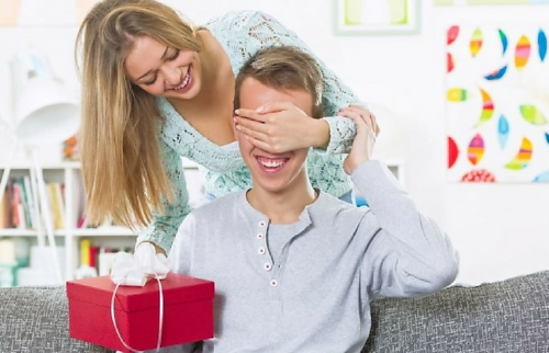 List 20+ món quà sinh nhật tặng bạn trai đơn giản nhưng ý nghĩa