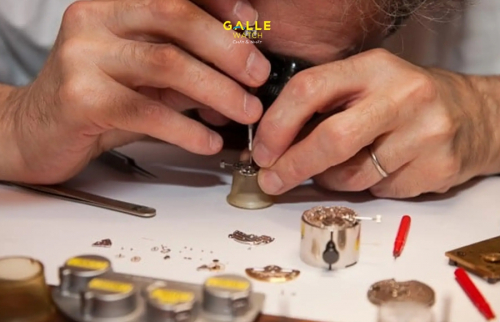 Sửa đồng hồ tại Hà Nội: Hướng dẫn tìm địa chỉ uy tín và an toàn