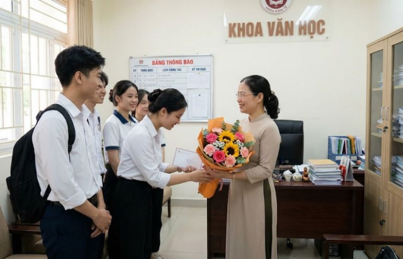 Quà tặng giảng viên đại học: Gợi ý tinh tế, trang trọng và đúng mực tri ân