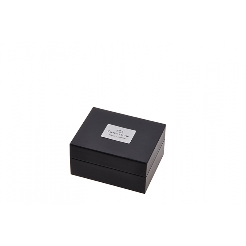 Đồng hồ Nam Orient Star RE-AU0406L00B