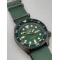 Đồng hồ Seiko 5 Sports SRPD77K1S