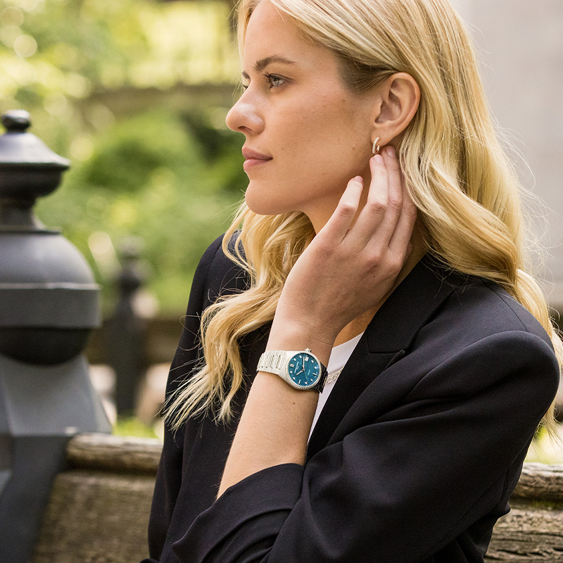 Đồng hồ Nữ Frederique Constant  Highlife Ladies Automatic Sparkling FC-303LBSD2NHD6B