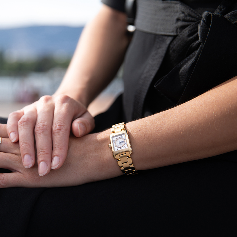 Đồng hồ Nữ  Frederique Constant  Classics Carree Ladies FC-200MCDC35B (FC-200MCDC25B)