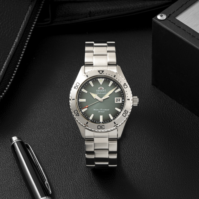 Đồng hồ Nam ORIENT Mako 40 RA-AC0Q13E30B