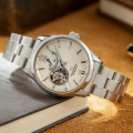 Đồng hồ Orient RE-AT0003S00B