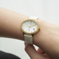 Đồng hồ Orient FUNEK004W0