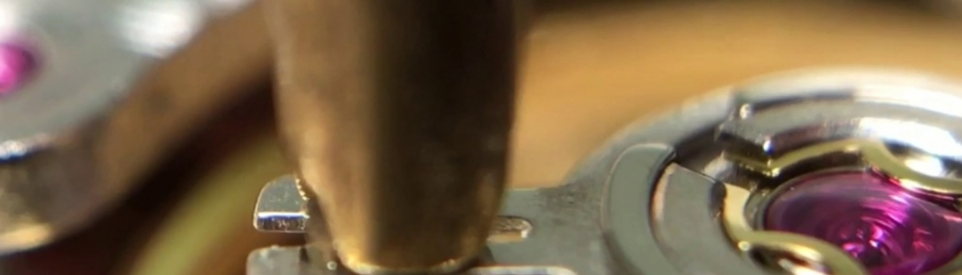 Ưu đãi 10% thương hiệu Ernest Borel