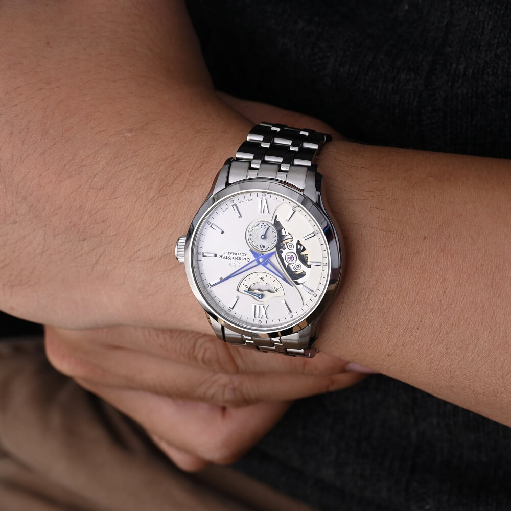 Mẫu đồng hồ Orient RE-AV0A02S00B