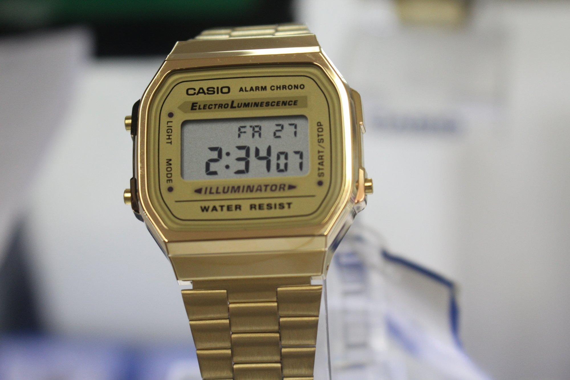 Đồng hồ điện tử Casio