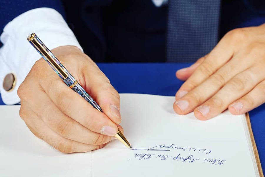 bút BLUS đẳng cấp quý ông