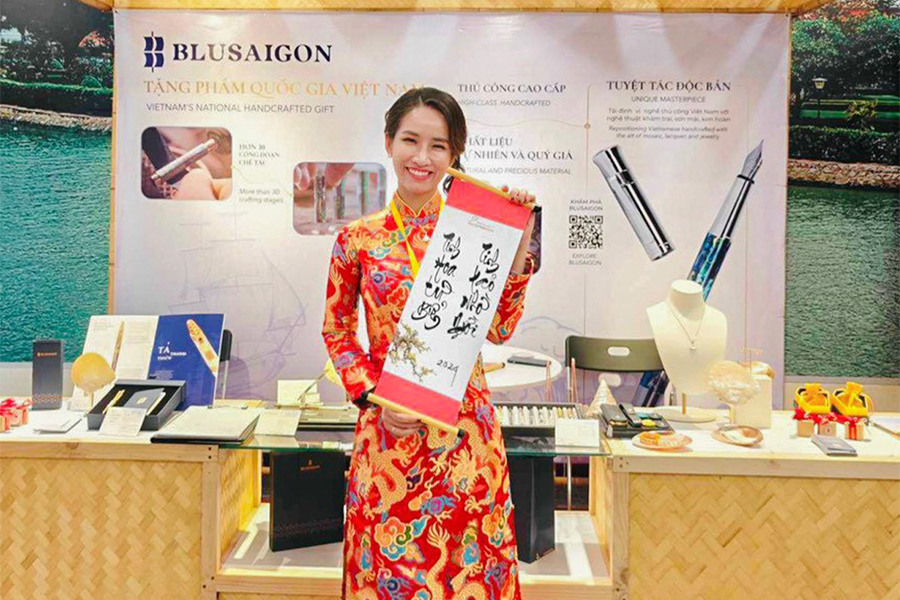 Đến với Đồng hồ Galle để trải nghiệm và sở hữu những chiếc bút BLUS đẳng cấp nhất nhé