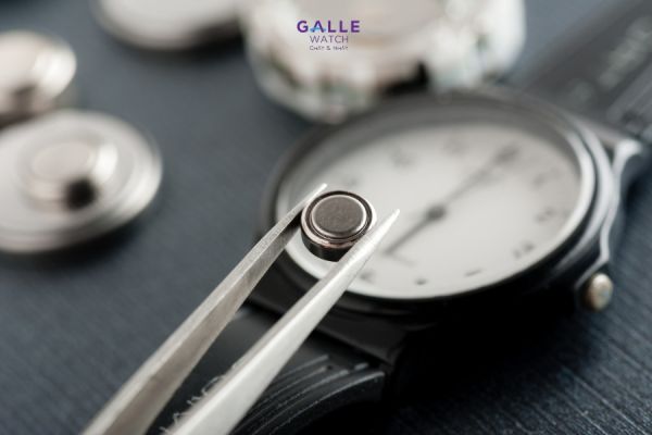 Đồng hồ hết pin – Khi nào nên thay và lưu ý quan trọng