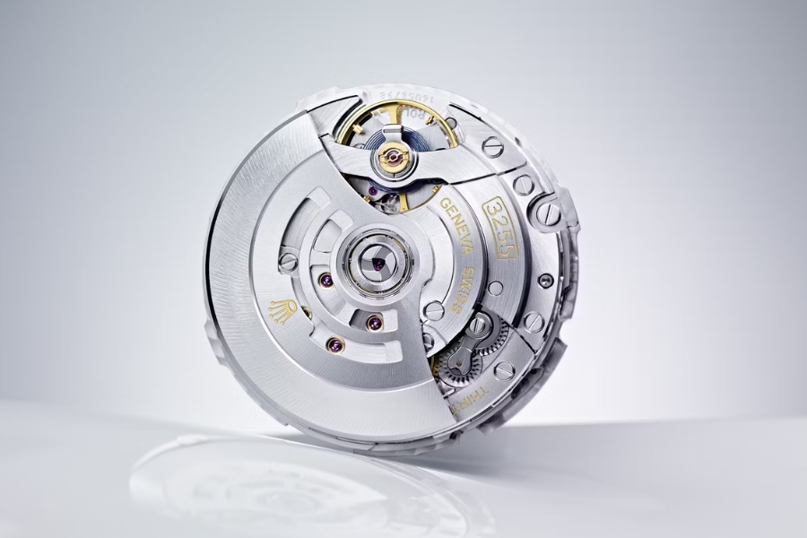 Các thương hiệu cũng cải tiến Escapement bằng những công nghệ của riêng mình