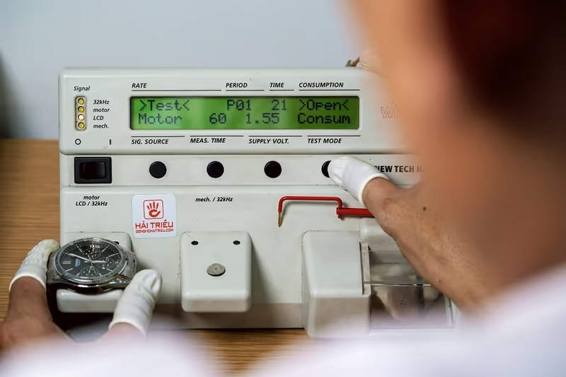 sửa chữa đồng hồ hải triều