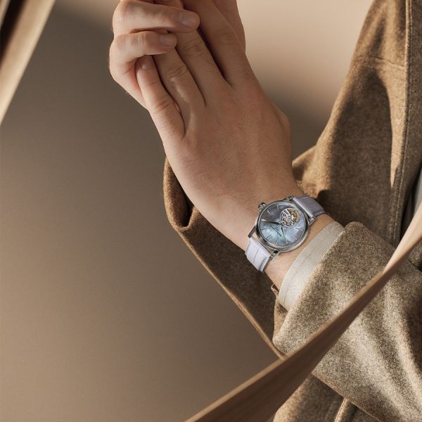 Đồng hồ đeo tay – Wristwatch