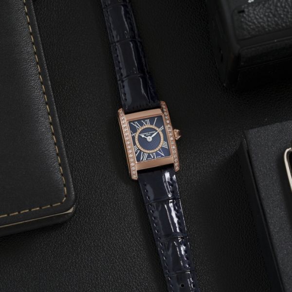 Đồng Hồ Nữ Frederique Constant Classics Carree Ladies FC-200NMCDCD14