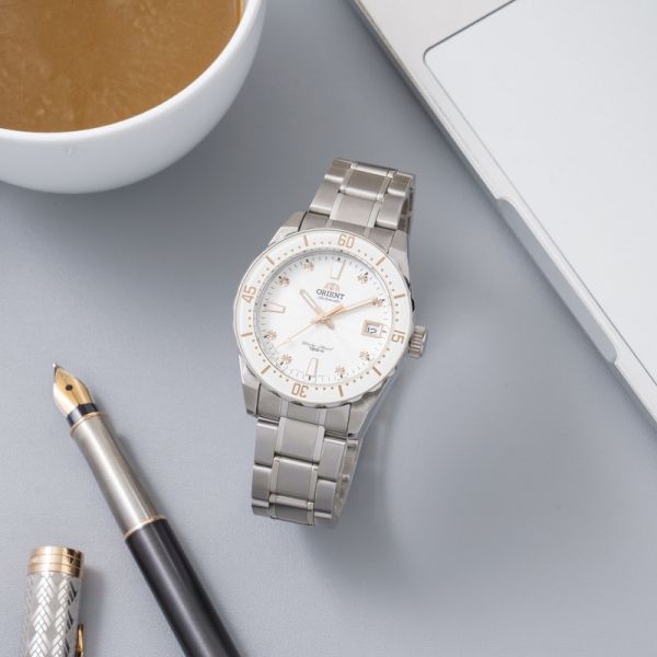 Đồng hồ Orient FAC0A002W0