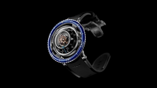 MB&F HM7 Aquapod
