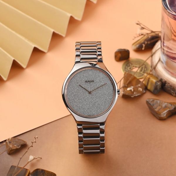 Rado True Thinline R27010102