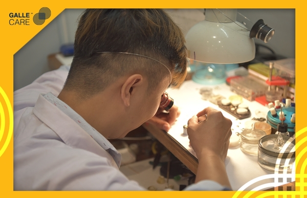 Lau dầu đồng hồ 