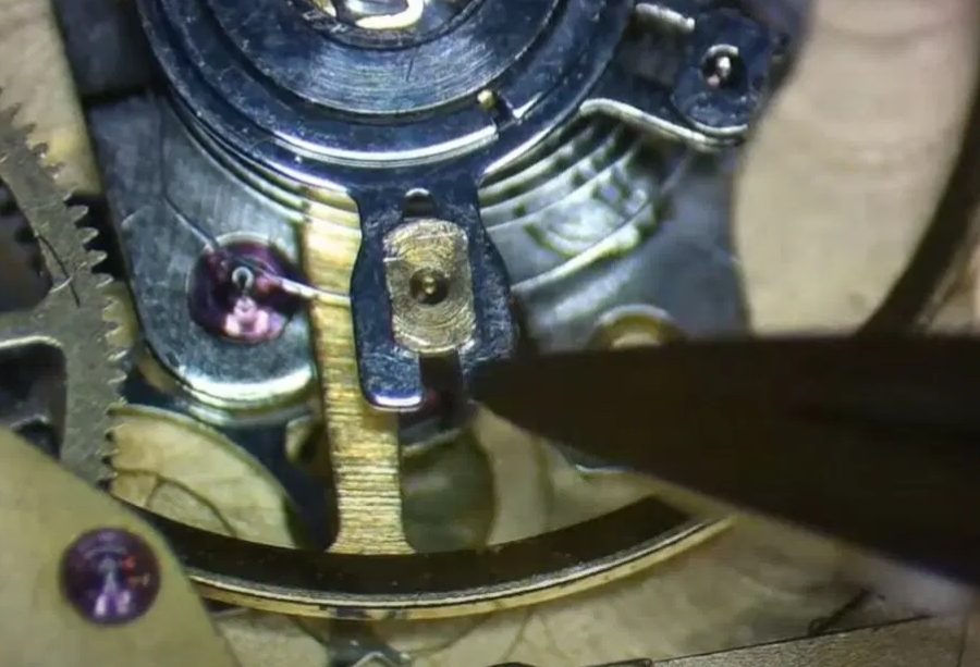 Không ngoa khi nói Etachron chính là yếu tố quan trọng dẫn đến sự thành công của những cỗ máy ETA