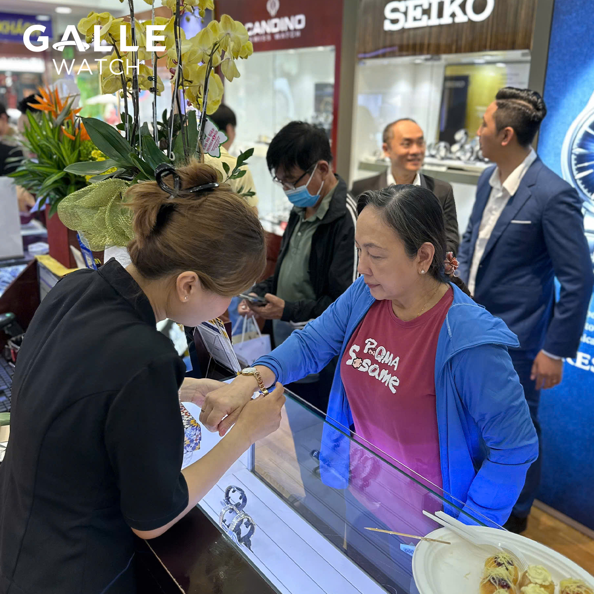 khai trương cửa hàng galle 400 hai bà trưng