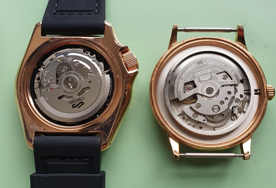 Cả Orient và Seiko đều sử dụng những bộ máy in-house