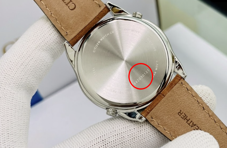 Mã số sê-ri của mỗi đồng hồ luôn khác nhau