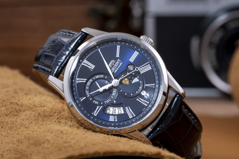 Dòng đồng hồ nam Orient Sun and Moon Gen 3 RA-AK0011D30B