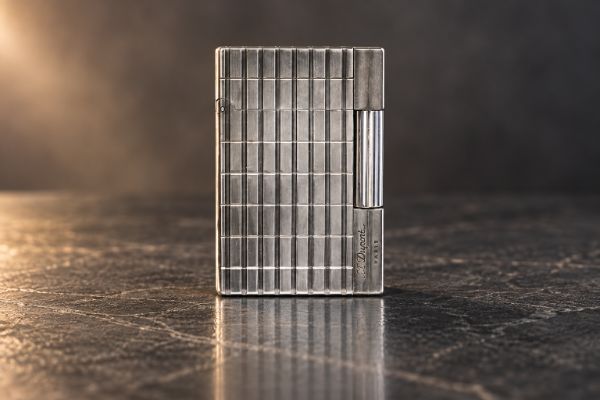 bật lửa dupont cũ