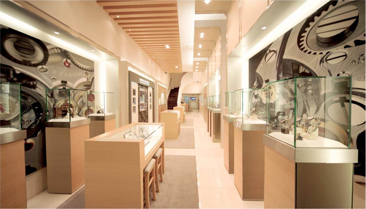 Showroom cửa hàng đồng hồ Quảng Trường Thời Gian tại Đà Nẵng