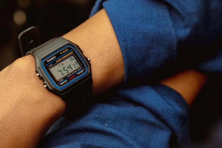 đồng hồ điện tử Casio