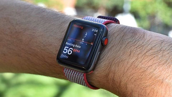 Review-dong-ho-thong-minh-Apple-Watch-Series-5-04