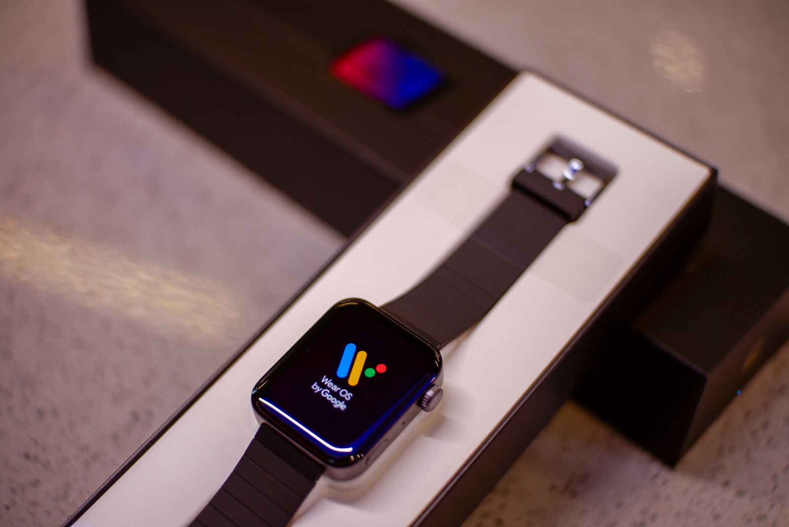 Đồng hồ thông minh Xiaomi Mi Watch phù hợp cho người tập thể thao