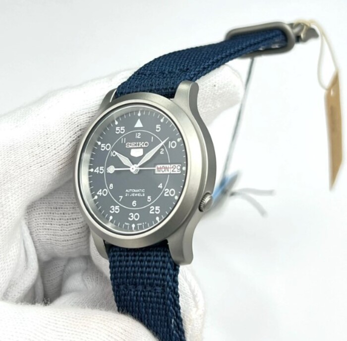 Đồng hồ Seiko 5 Quân Đội SNK807K2S 