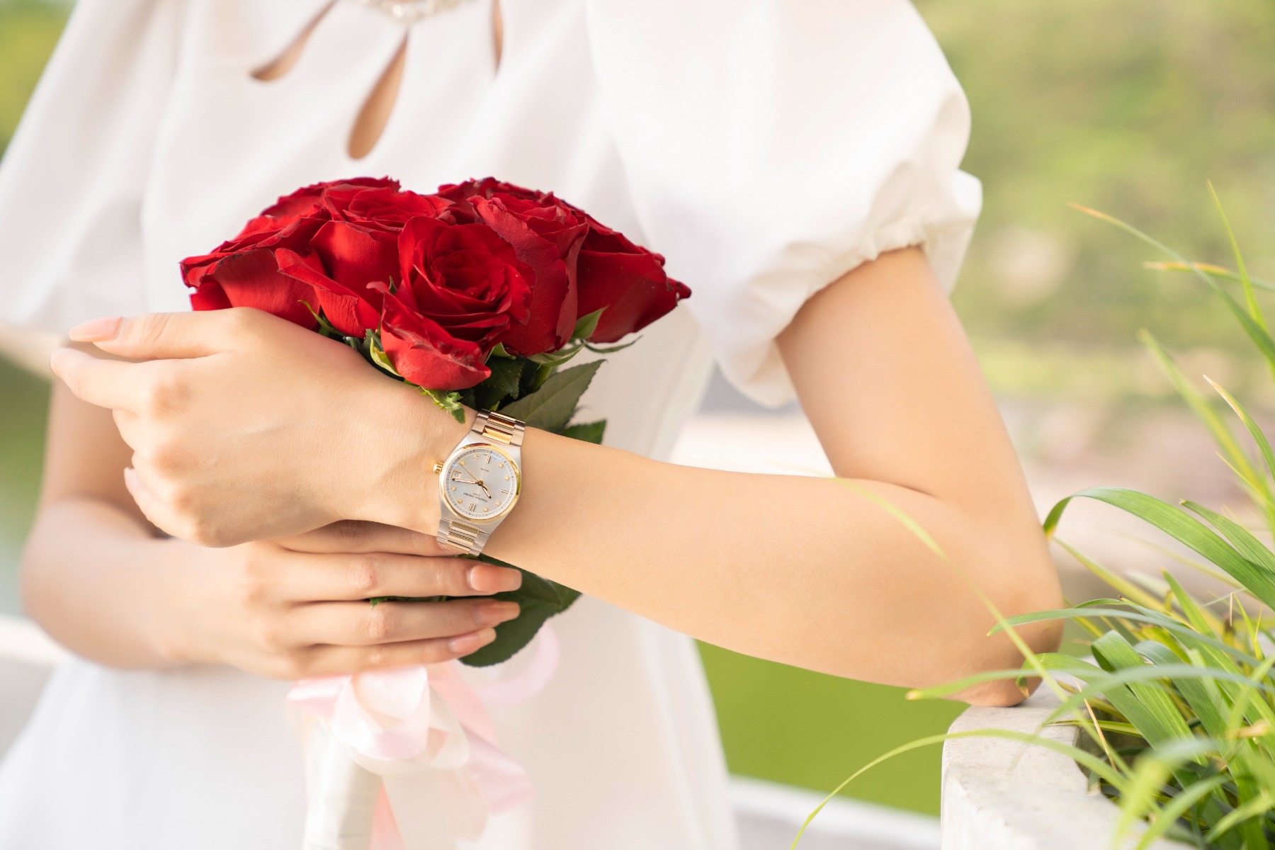 Thanh lịch thời thượng cùng BST Nữ Frederique Constant