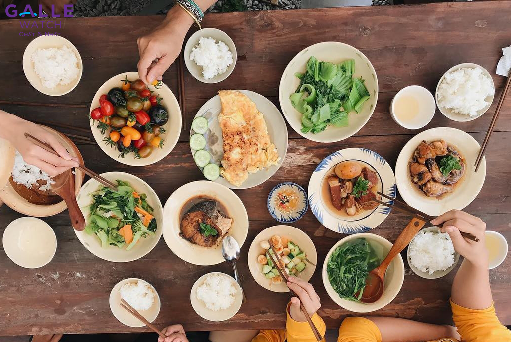 Đã bao giờ bạn nghĩ một bữa ăn lãng mạng tại nhà hàng sang trọng cũng là một món quà cưới thú vị không