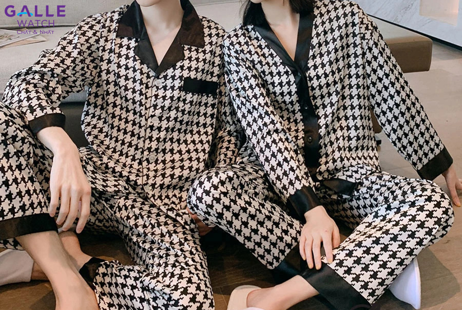 Đồ ngủ đôi dễ thương để cặp vợ chồng mới cưới luôn luôn lồng cháy