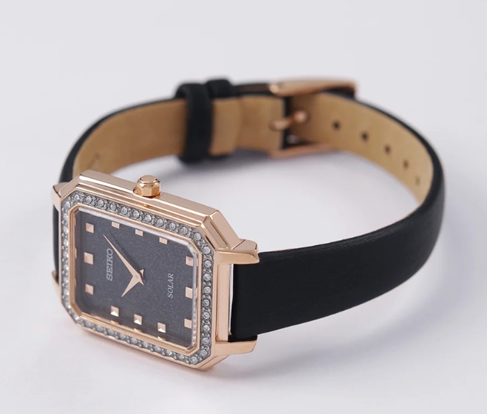Đồng hồ nữ thời trang Seiko SUP446P1