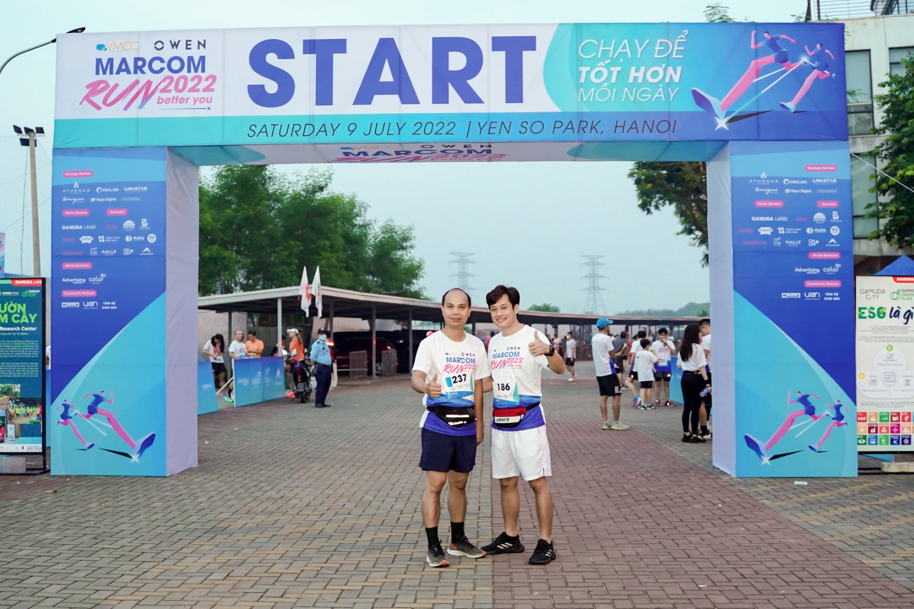 Ông Bùi Tuấn Minh - đại diện hệ thống đồng hồ chính hãng Galle Watch tham gia giải chạy “VMCC MARCOM RUN 2022 – BETTER YOU” 